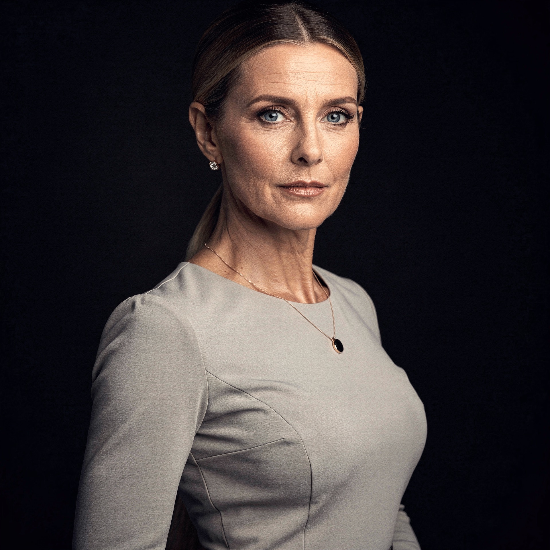 Jade, 42